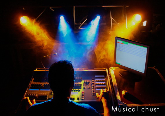 Alquiler, instalación y venta de Equipamiento especial de Iluminación Escénica, Consolas de Iluminación, Focos Led o Teatro, Dimmers, cableado especial, cñones o maquinas de humo, efectos especiales etc.